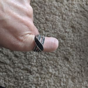 Lia Sophia Ring size 8